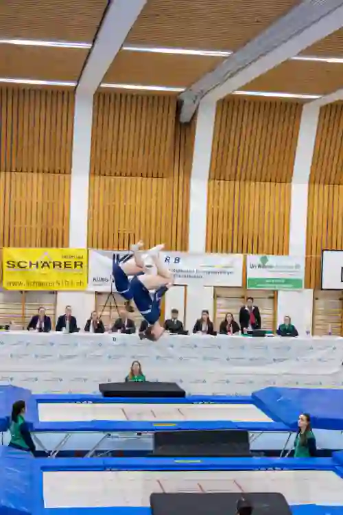 Trampolin Wettkampf Schloss Cup 2026 in der Mehrfach-Turnhalle Hellmatt in Wildegg
