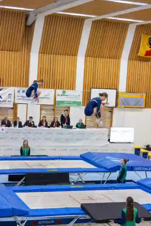 Trampolin Wettkampf Schloss Cup 2026 in der Mehrfach-Turnhalle Hellmatt in Wildegg
