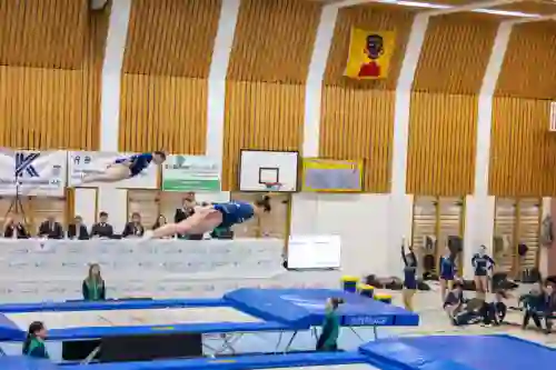 Trampolin Wettkampf Schloss Cup 2026 in der Mehrfach-Turnhalle Hellmatt in Wildegg