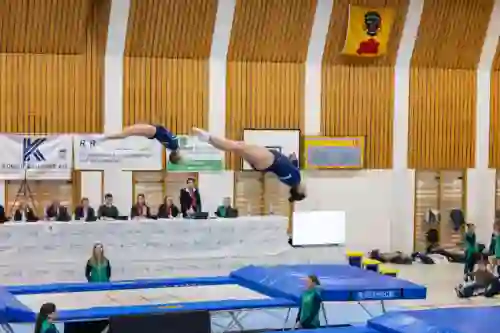 Trampolin Wettkampf Schloss Cup 2026 in der Mehrfach-Turnhalle Hellmatt in Wildegg