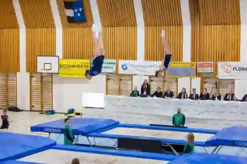 Trampolin Wettkampf Schloss Cup 2026 in der Mehrfach-Turnhalle Hellmatt in Wildegg