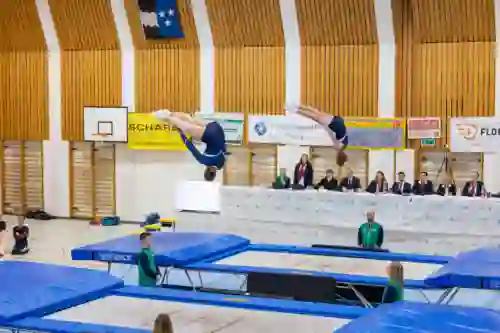 Trampolin Wettkampf Schloss Cup 2026 in der Mehrfach-Turnhalle Hellmatt in Wildegg