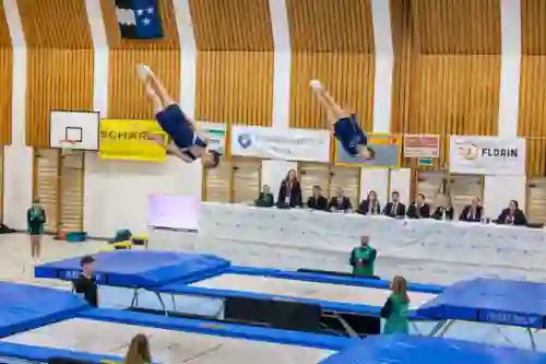 Trampolin Wettkampf Schloss Cup 2026 in der Mehrfach-Turnhalle Hellmatt in Wildegg