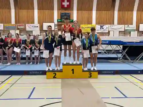 Trampolin Wettkampf Schloss Cup 2026 in der Mehrfach-Turnhalle Hellmatt in Wildegg