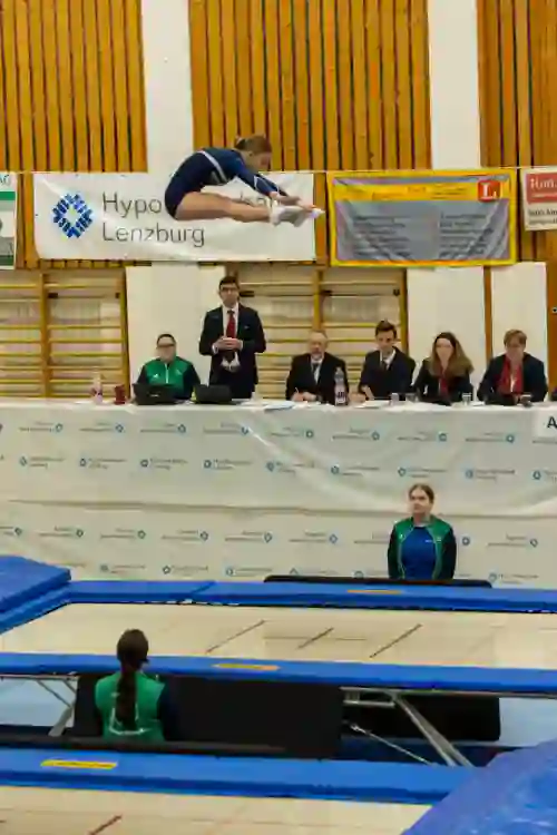 Trampolin Wettkampf Schloss Cup 2026 in der Mehrfach-Turnhalle Hellmatt in Wildegg