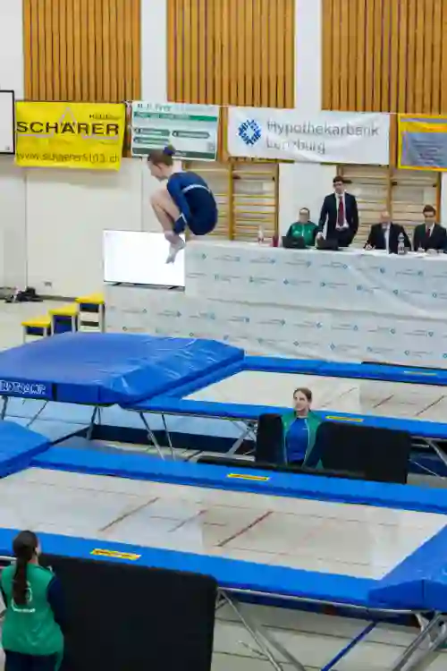 Trampolin Wettkampf Schloss Cup 2026 in der Mehrfach-Turnhalle Hellmatt in Wildegg
