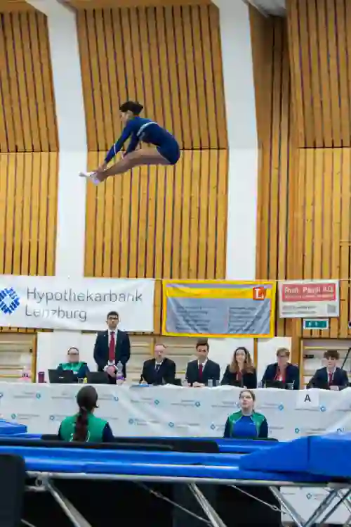 Trampolin Wettkampf Schloss Cup 2026 in der Mehrfach-Turnhalle Hellmatt in Wildegg