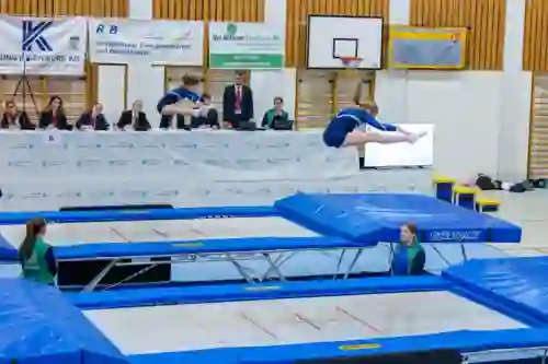 Trampolin Wettkampf Schloss Cup 2026 in der Mehrfach-Turnhalle Hellmatt in Wildegg