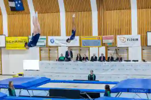Trampolin Wettkampf Schloss Cup 2026 in der Mehrfach-Turnhalle Hellmatt in Wildegg