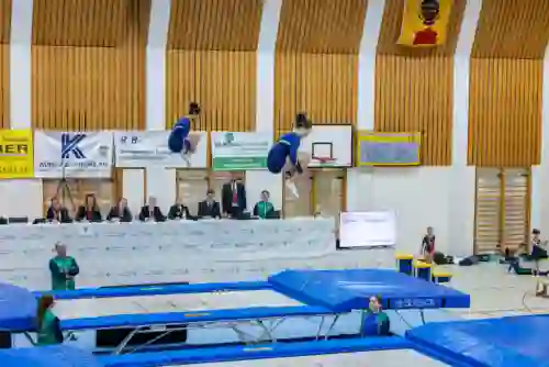 Trampolin Wettkampf Schloss Cup 2026 in der Mehrfach-Turnhalle Hellmatt in Wildegg