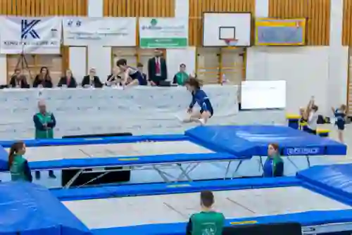 Trampolin Wettkampf Schloss Cup 2026 in der Mehrfach-Turnhalle Hellmatt in Wildegg