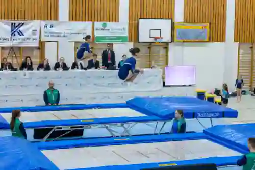 Trampolin Wettkampf Schloss Cup 2026 in der Mehrfach-Turnhalle Hellmatt in Wildegg